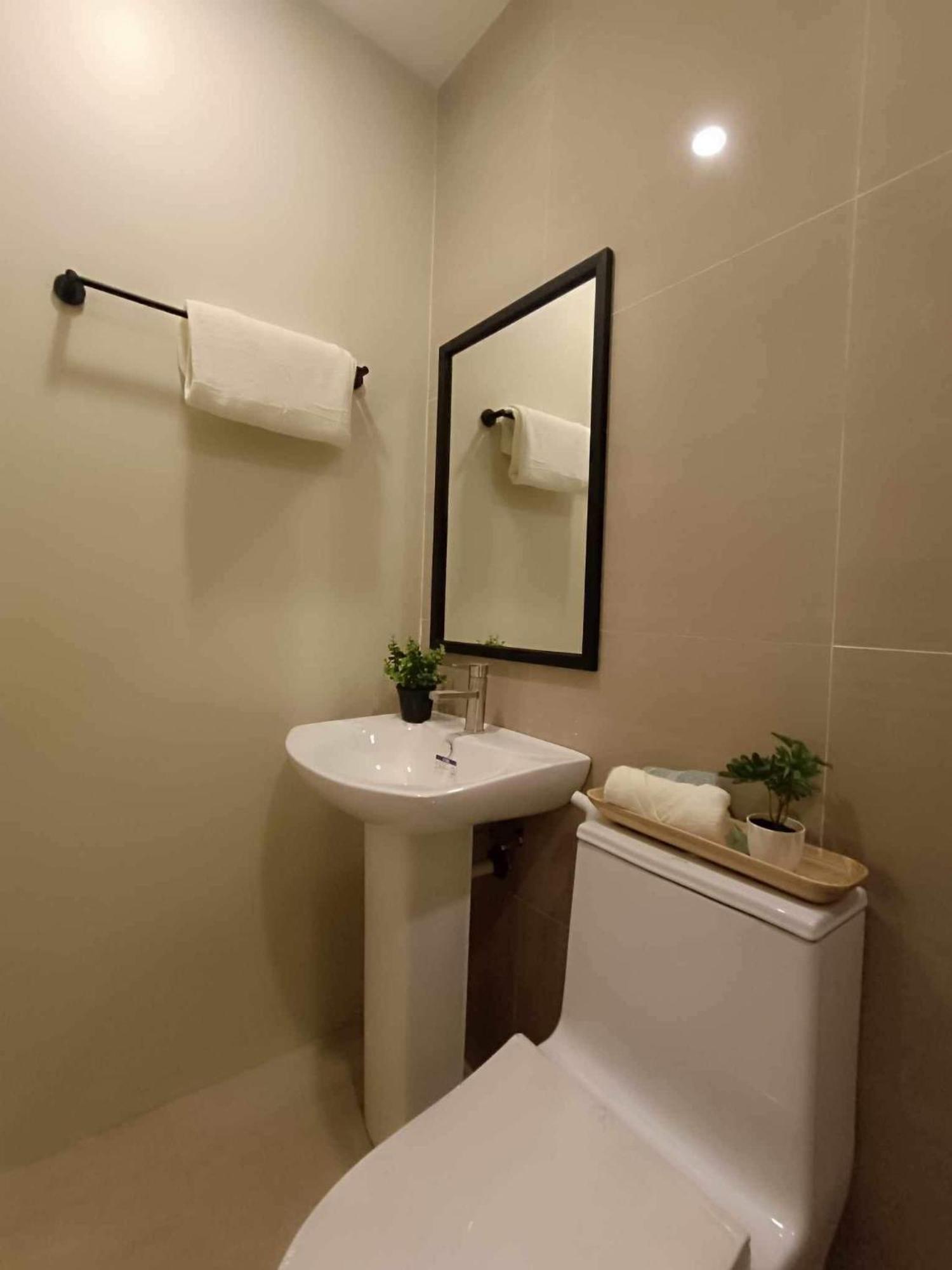 Kimtons Apartment Suite Capitol Site Cebu Extérieur photo
